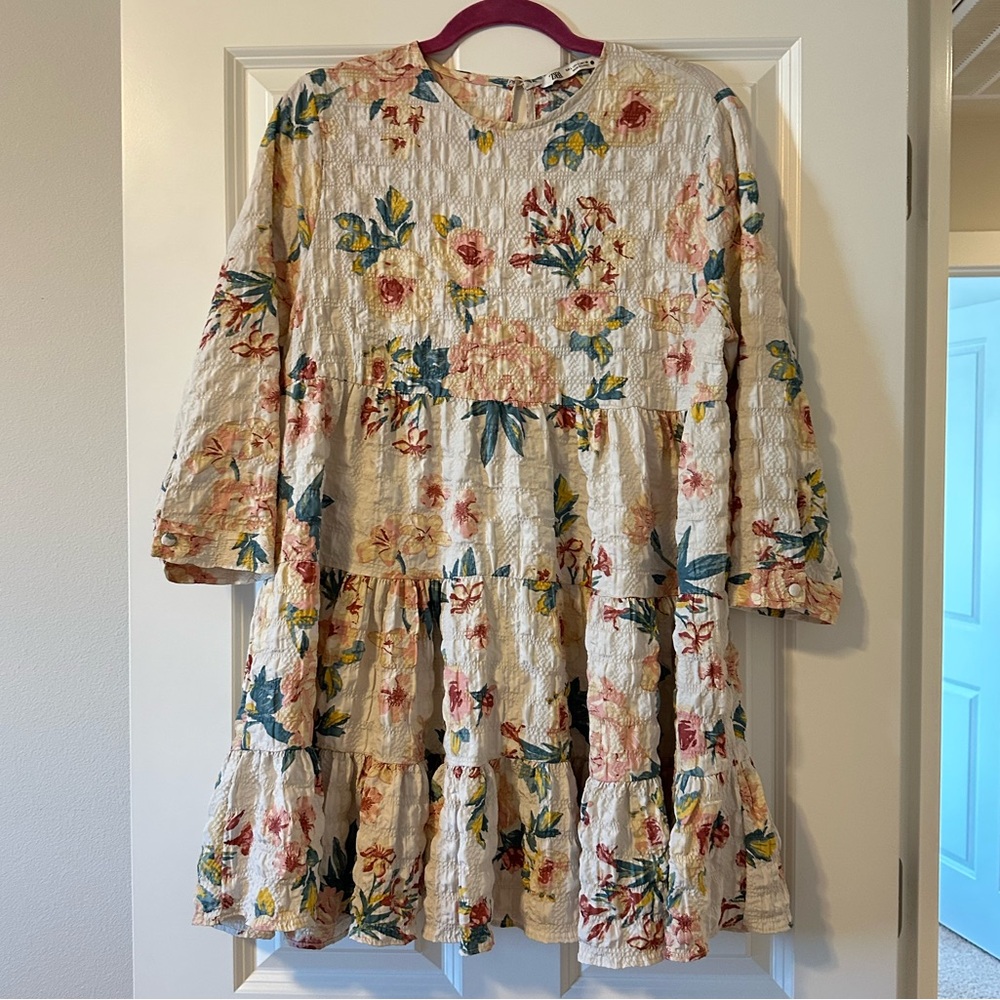 Zara Floral Bubble Top
